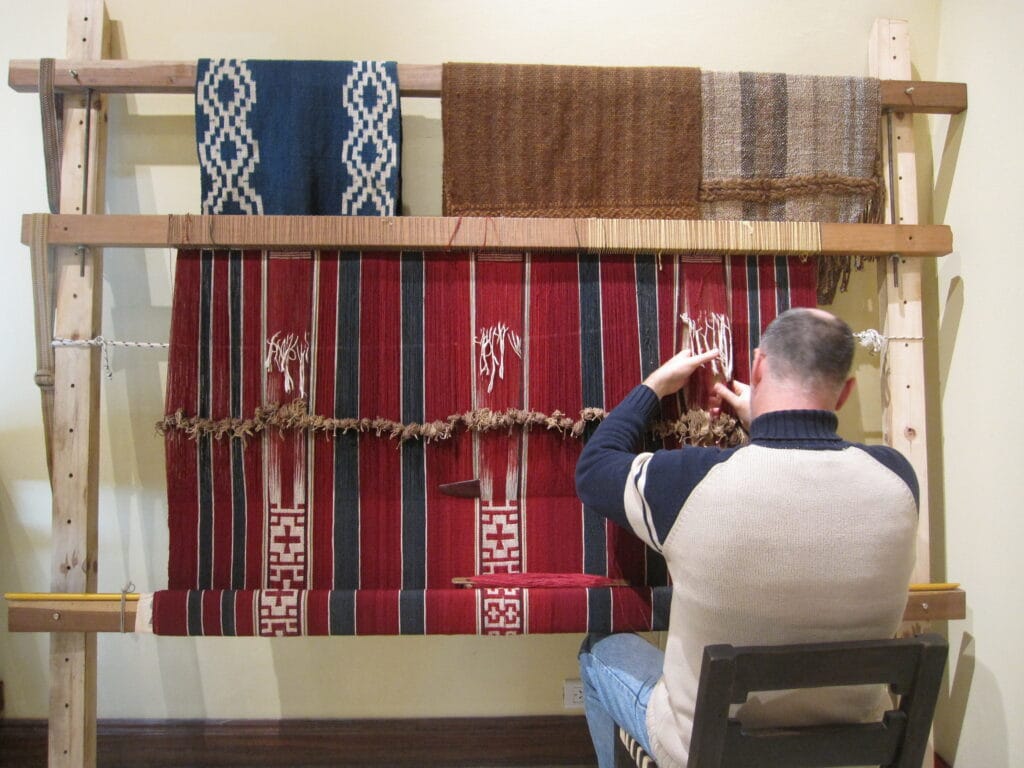 VISIT TO LOCAL ARTISANS