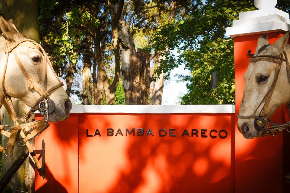 Estancia-La-Bamba-de-Areco-entrance